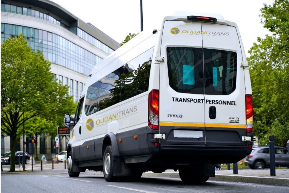 Bus OudaniTrans